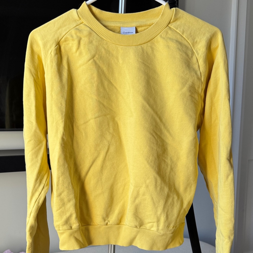 Outdoor Voices yellow crew neck sweatshirt
